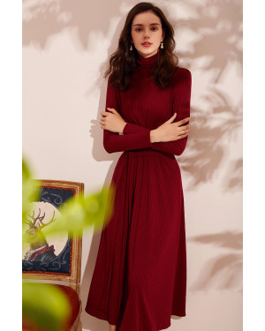  Hig Round Neck Slim Waist Sweep Dress